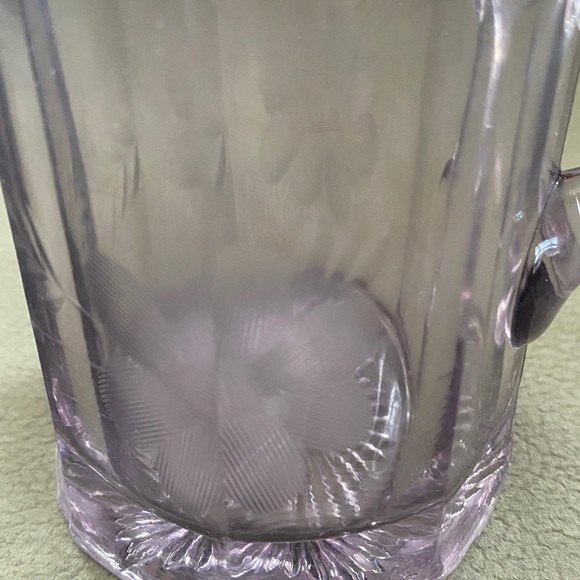 Vintage Light Purple Glass Creamer with Etched Flowers and Leaves. Approx 4โH - Picture 2 of 8